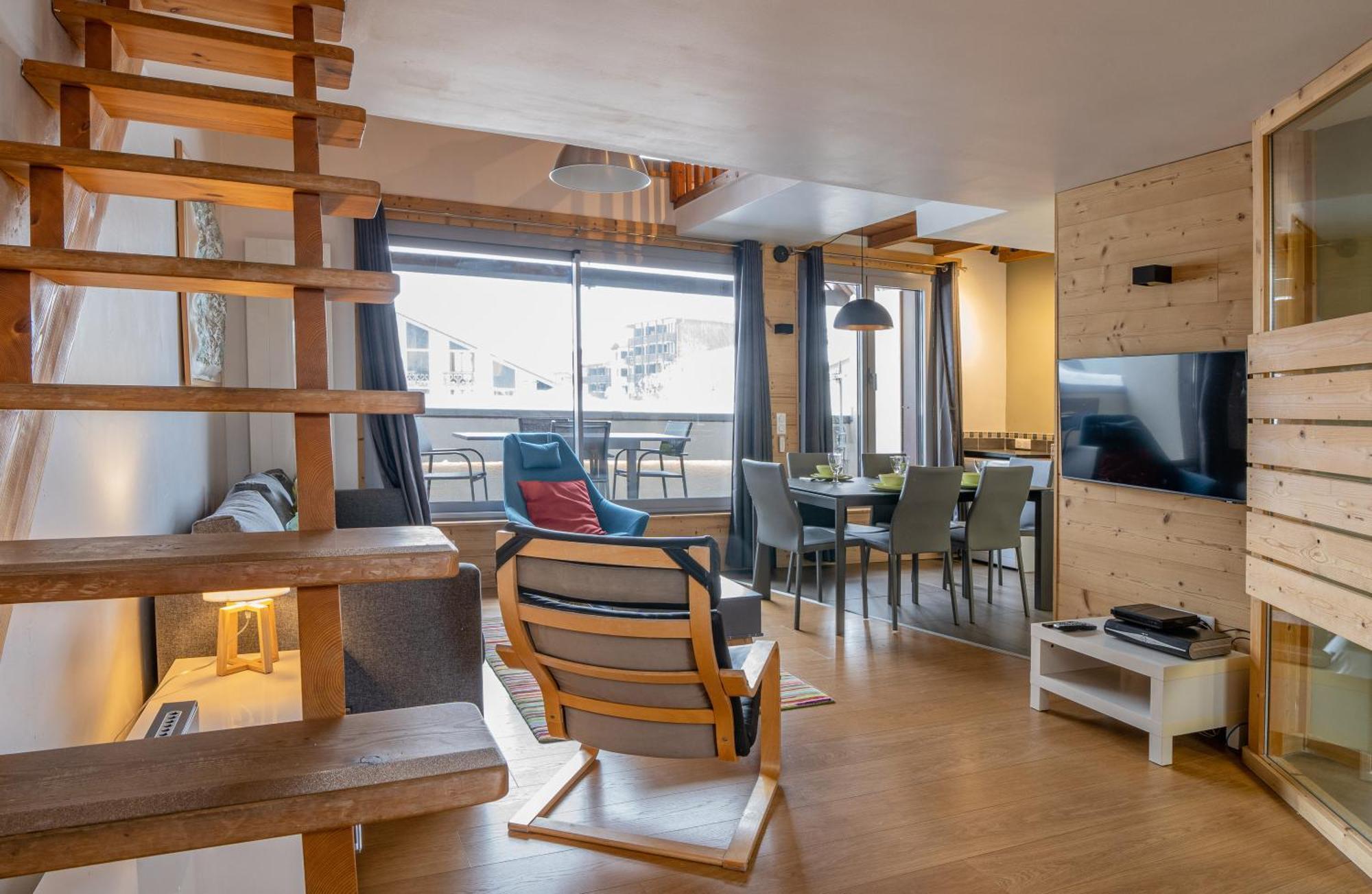 Genevrier - Spacious Balcony With Mont Blanc Views Apartment